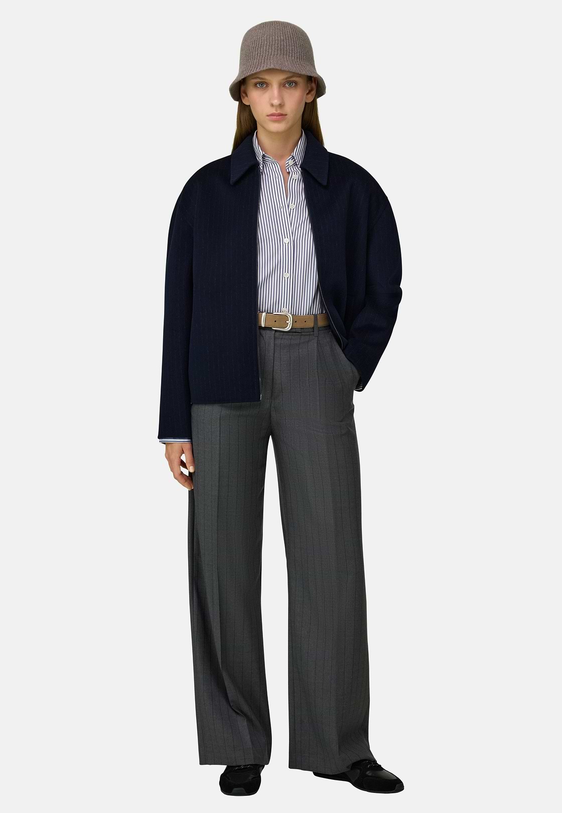 Blazer in Wool Pinstripe, Navy blue, hi-res, 2