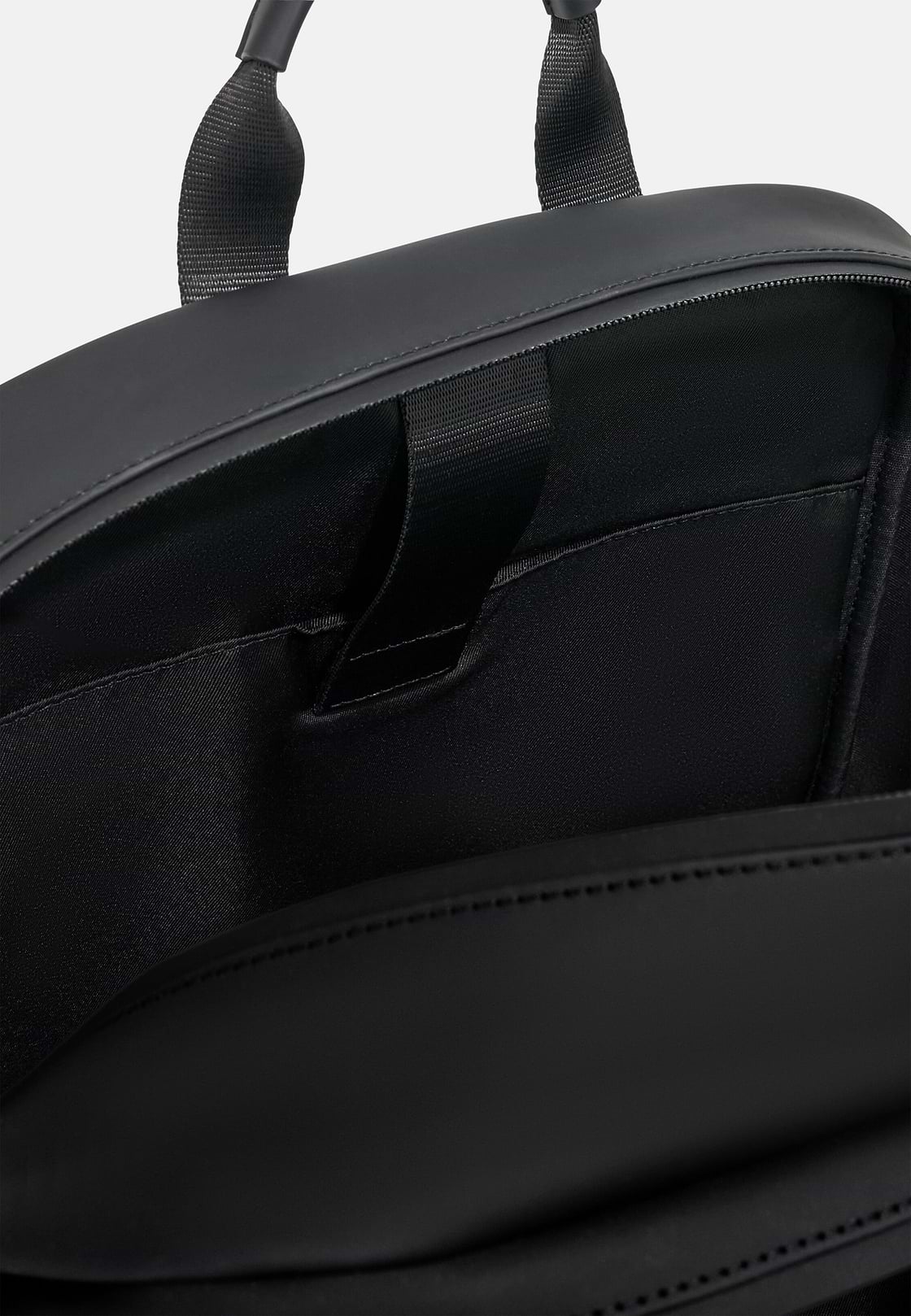 Rucksack aus gummiertem technischem Gewebe, Schwarz, hi-res, 5