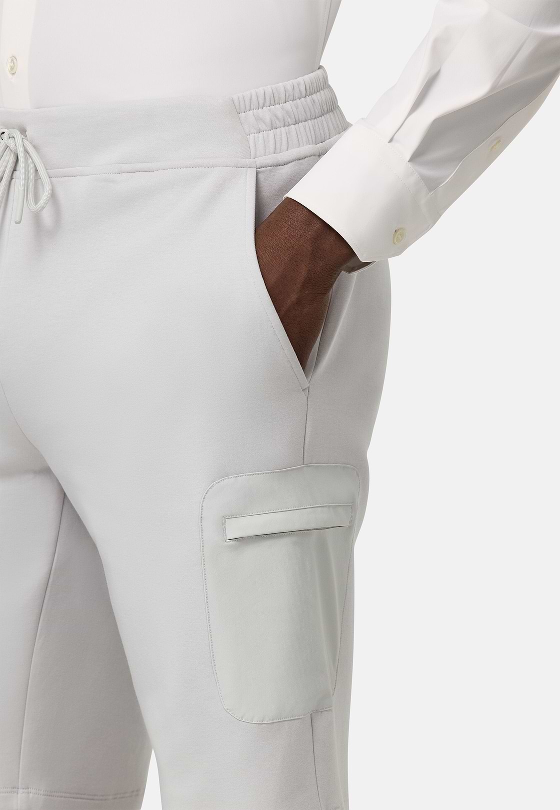 Bermuda Shorts in Lightweight Cotton Blend Scuba, Ice, hi-res