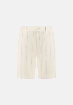 Bermudas in Linen