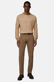 Brauner Rollkragenpullover aus Merinowolle, Haselnuss, hi-res