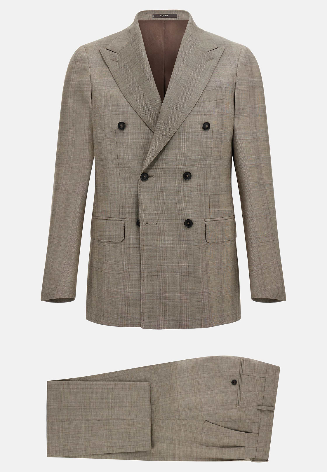 Jaime Lorente Formal Allure Look, , hi-res