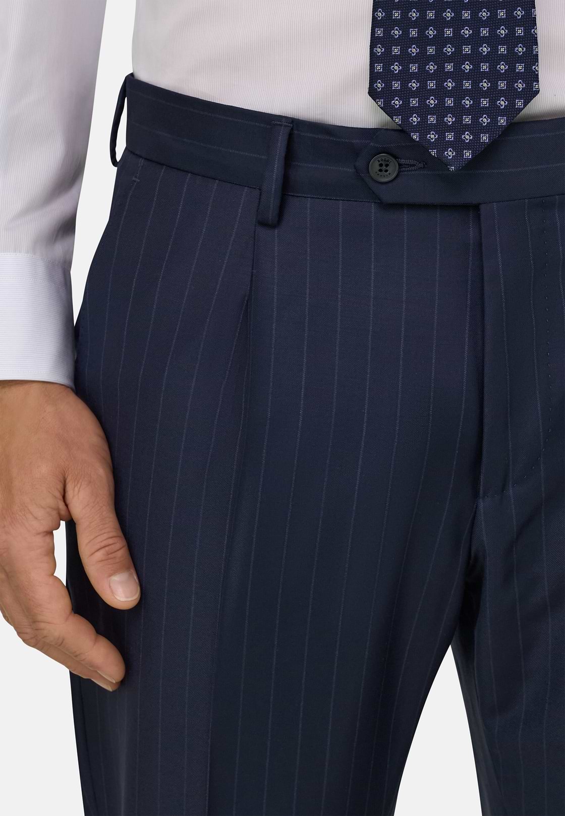 Suit Pinstripe in S130 Wool, Blue, hi-res, 4