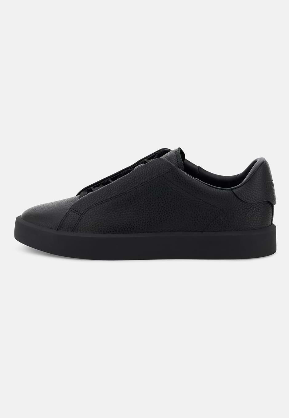 Essence Trainers in Grained Leather, Black, hi-res