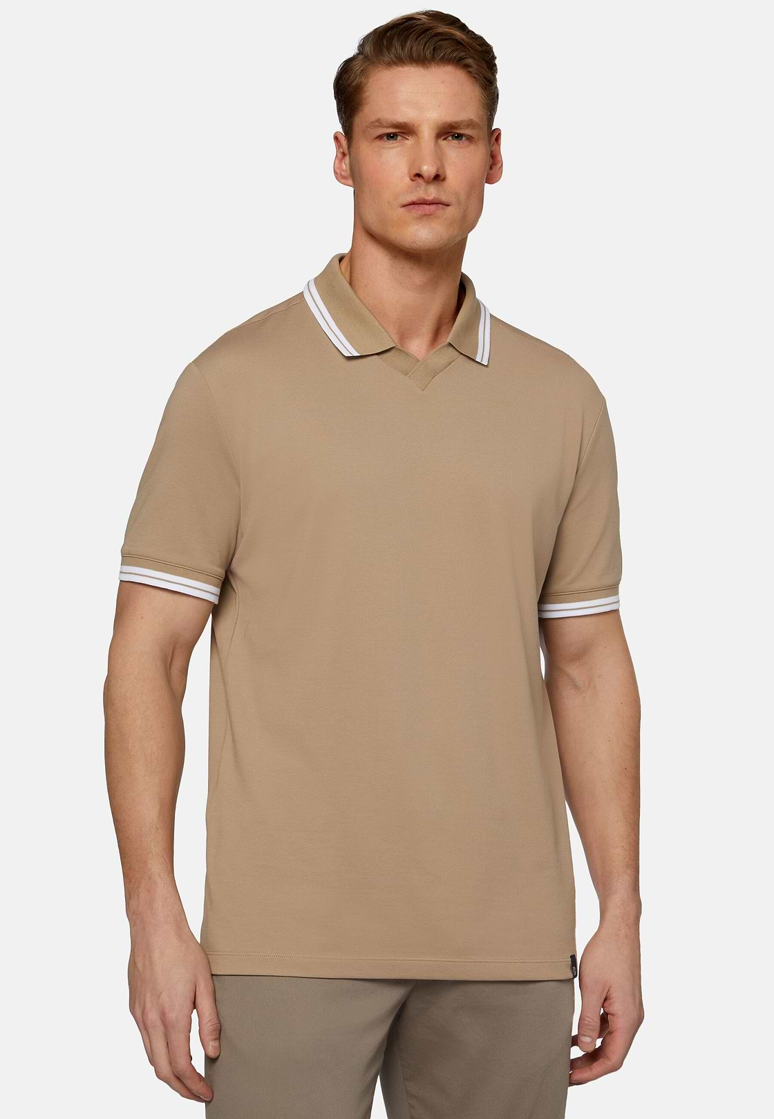 Poloshirt aus hochwertigem Stoff, Haselnuss, hi-res