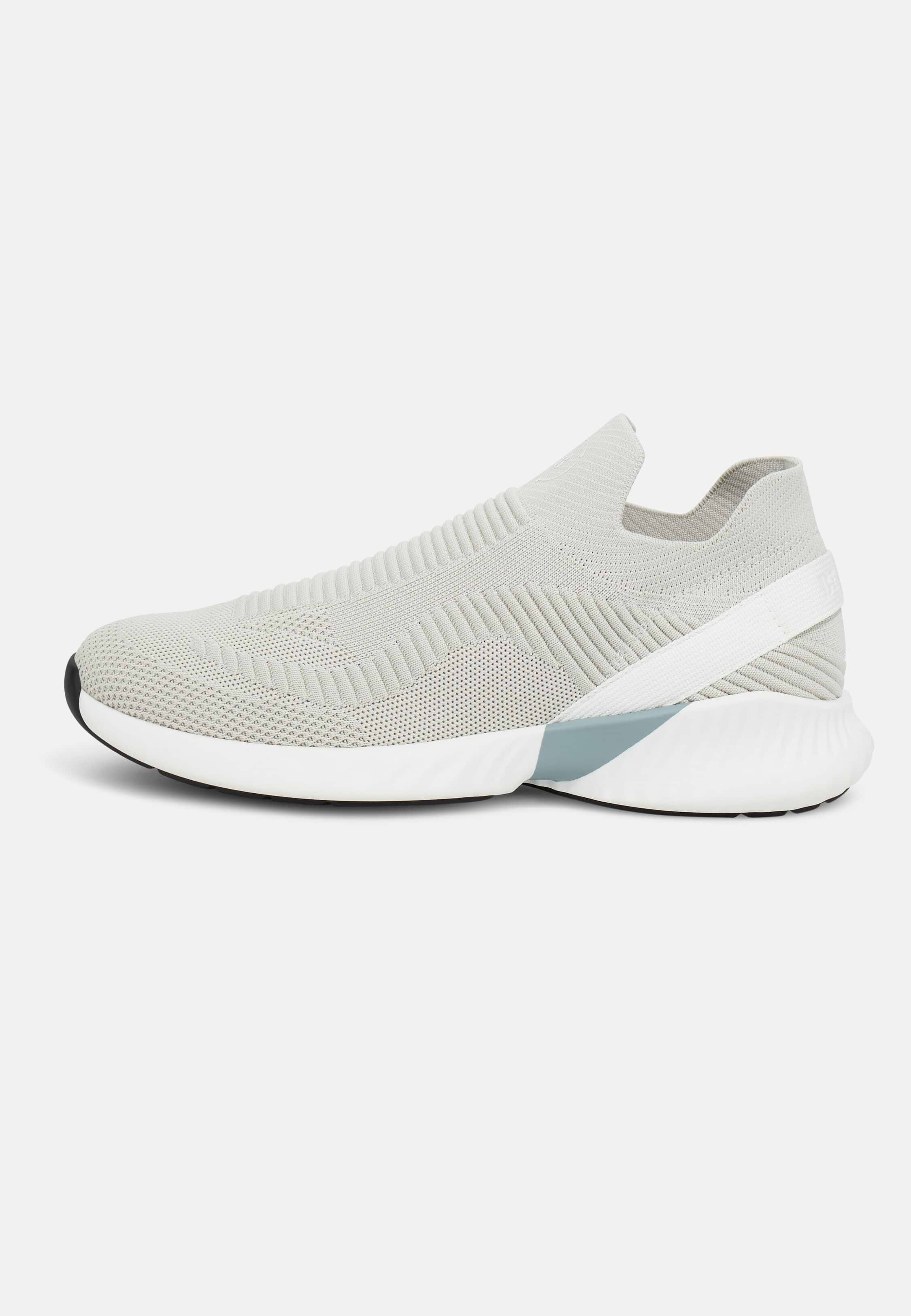 TechnicalFabricWillowTrainers