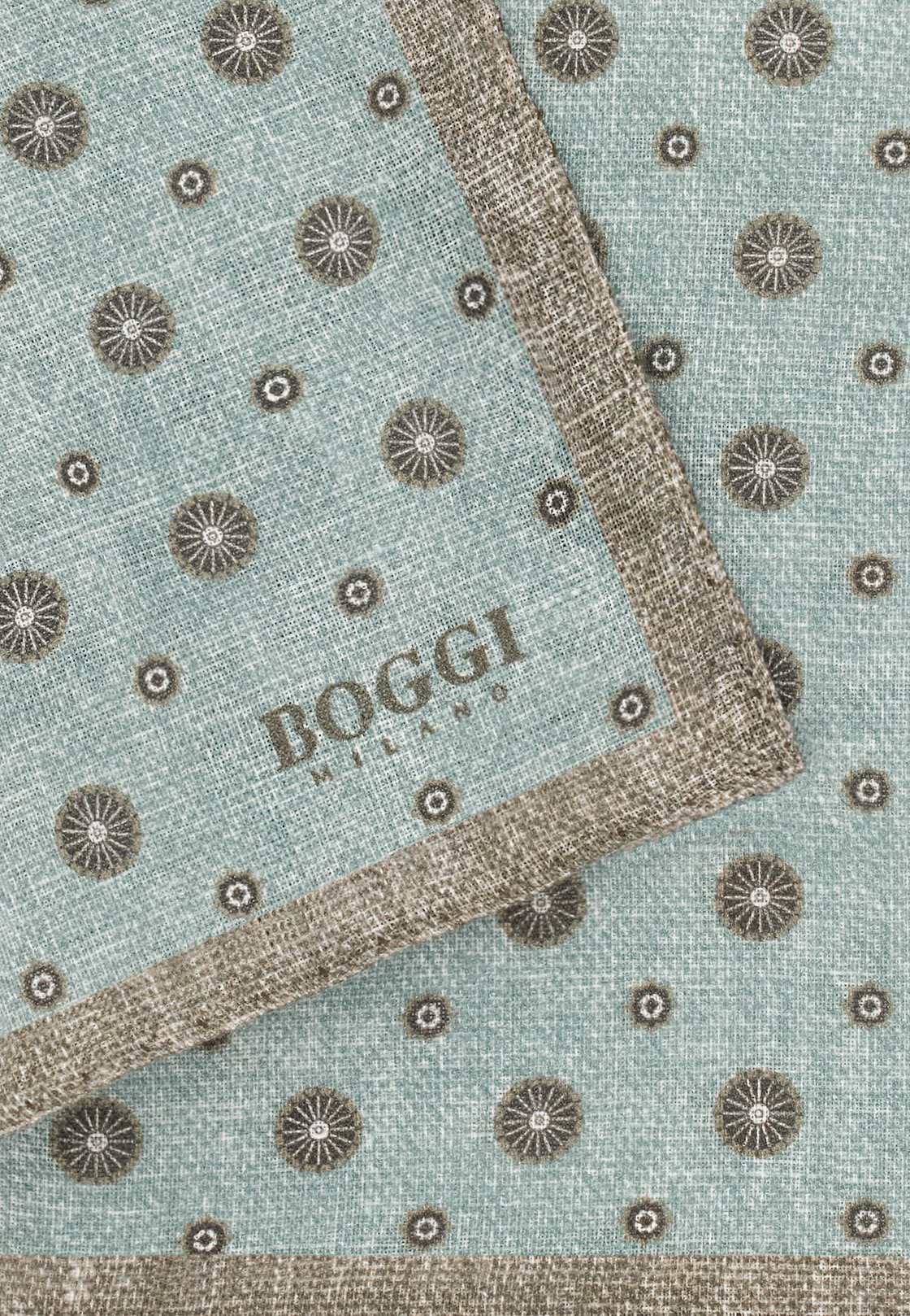 Medallion Linen Pocket Square, Green, hi-res, 3