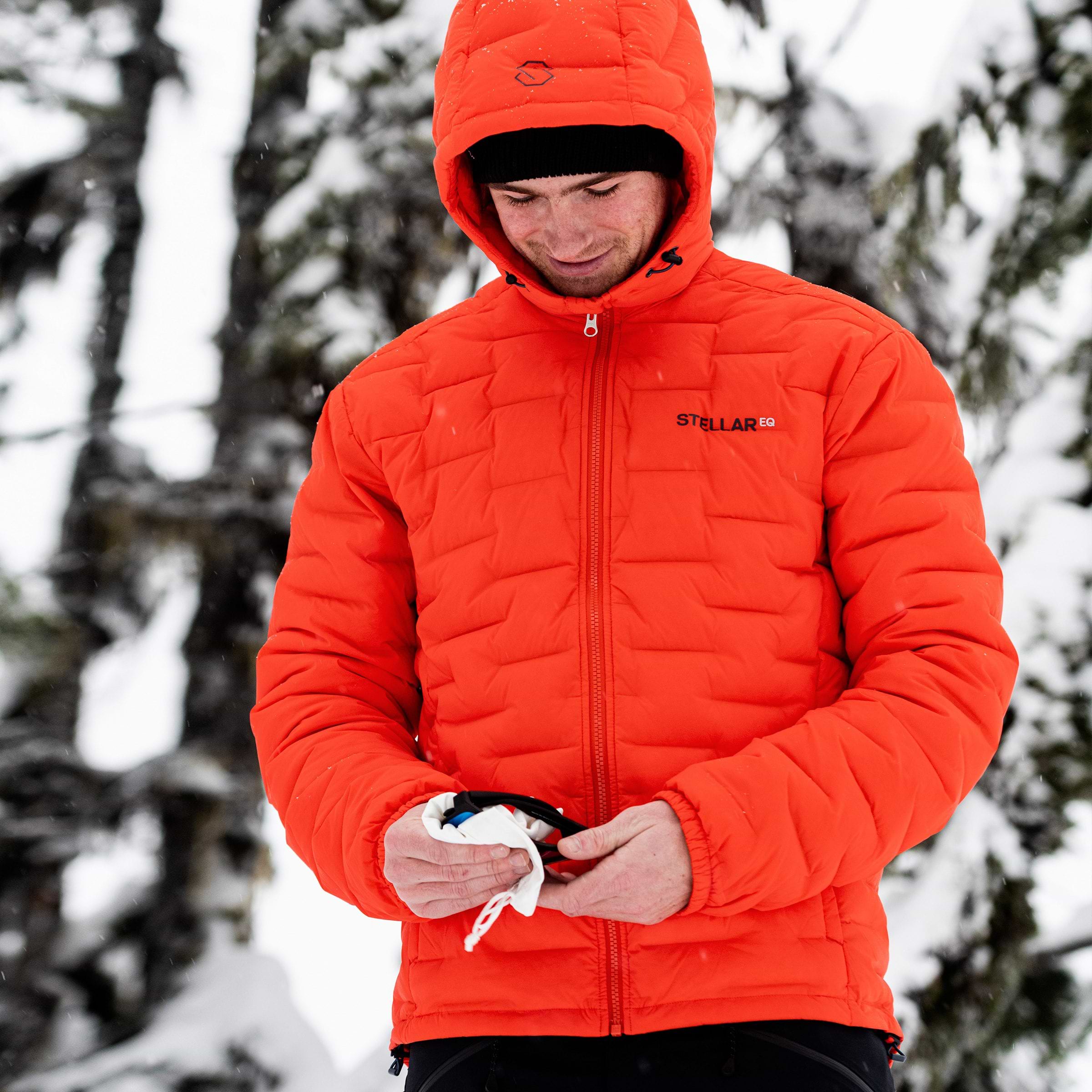 900 down jacket 2025