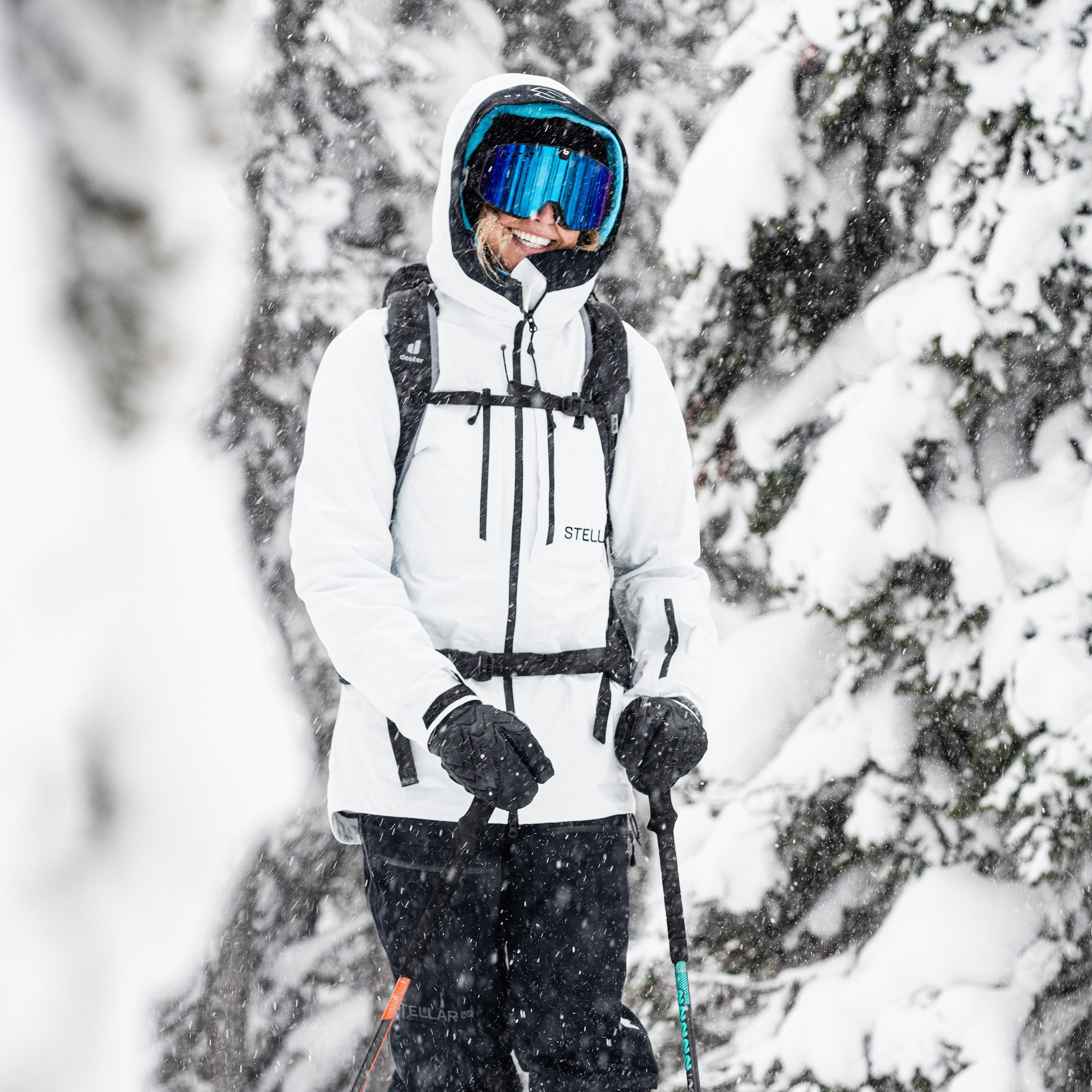 W Free Shell Jacket 2.0 White | Stellar Equipment