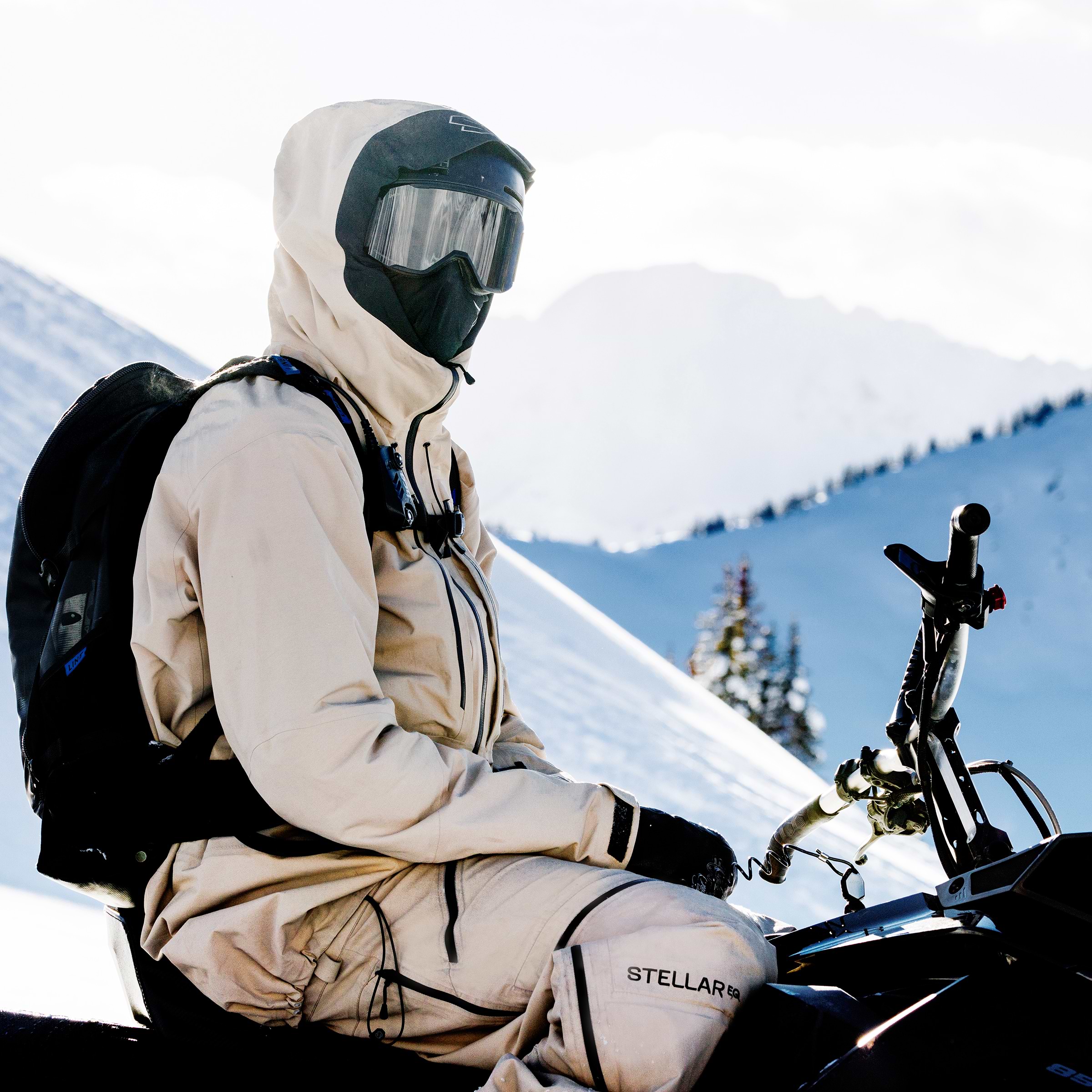 The 3-layer Free Shell 2.5 Jacket & Bib Pants | Stellar