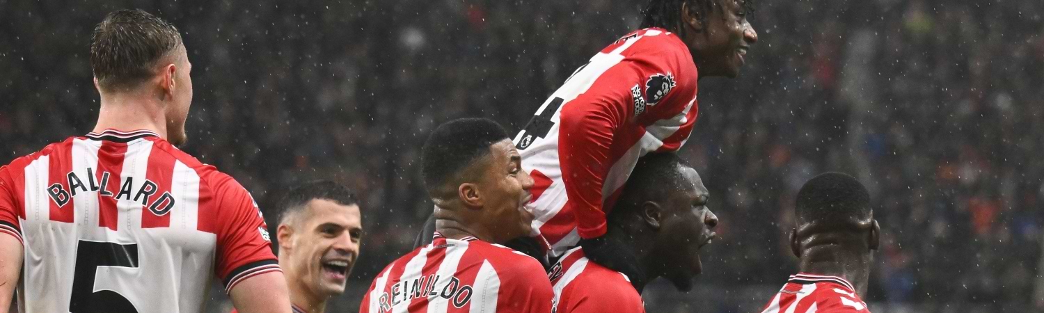 Jugadores del Sunderland Celebrando partido