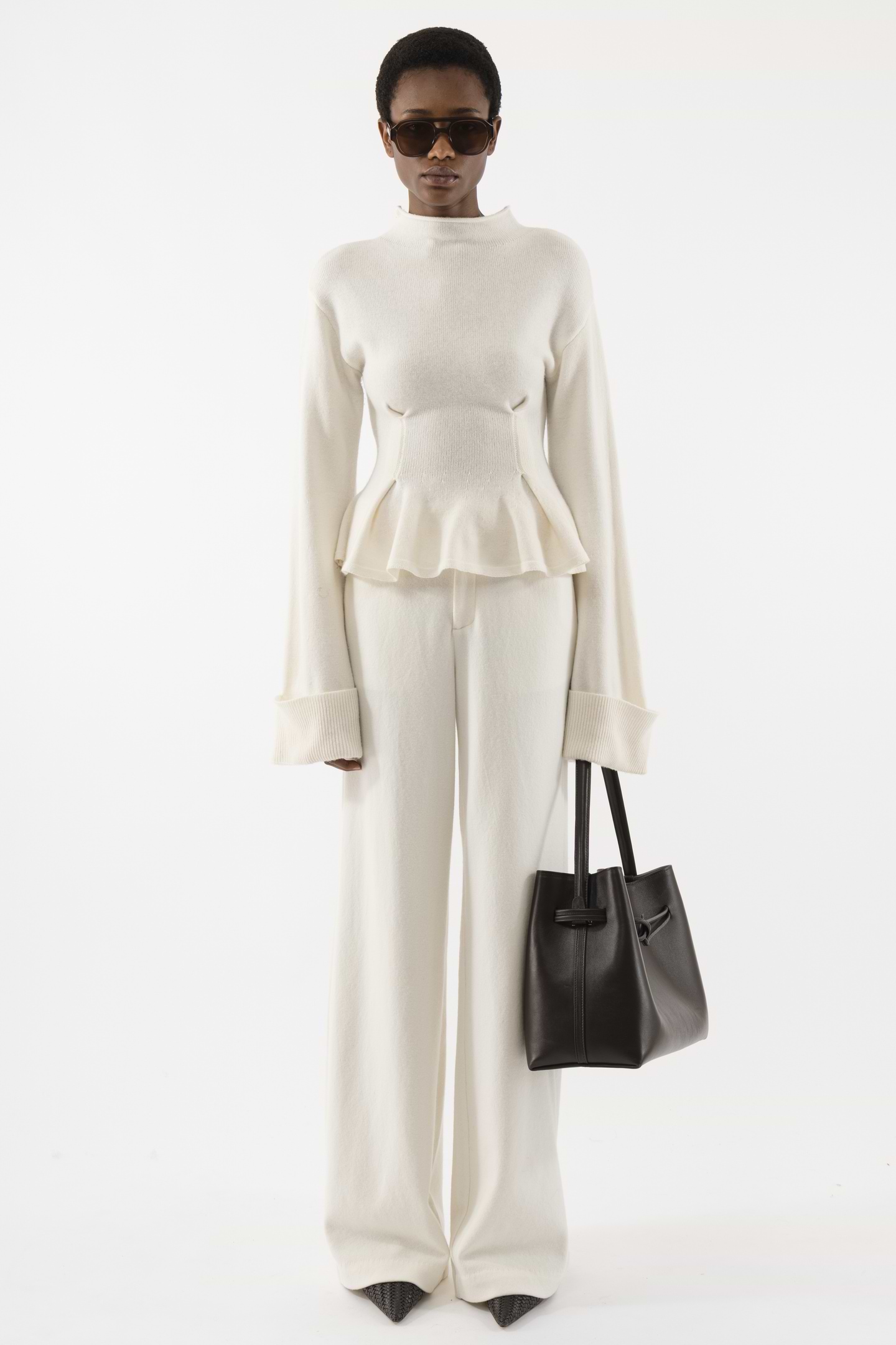 【値下げ中】fetico KNIT PEPLUM SWEATER size3 fetico KNIT PEPLUM SWEATER size3 値下げ中】fetico KNIT PEPLUM