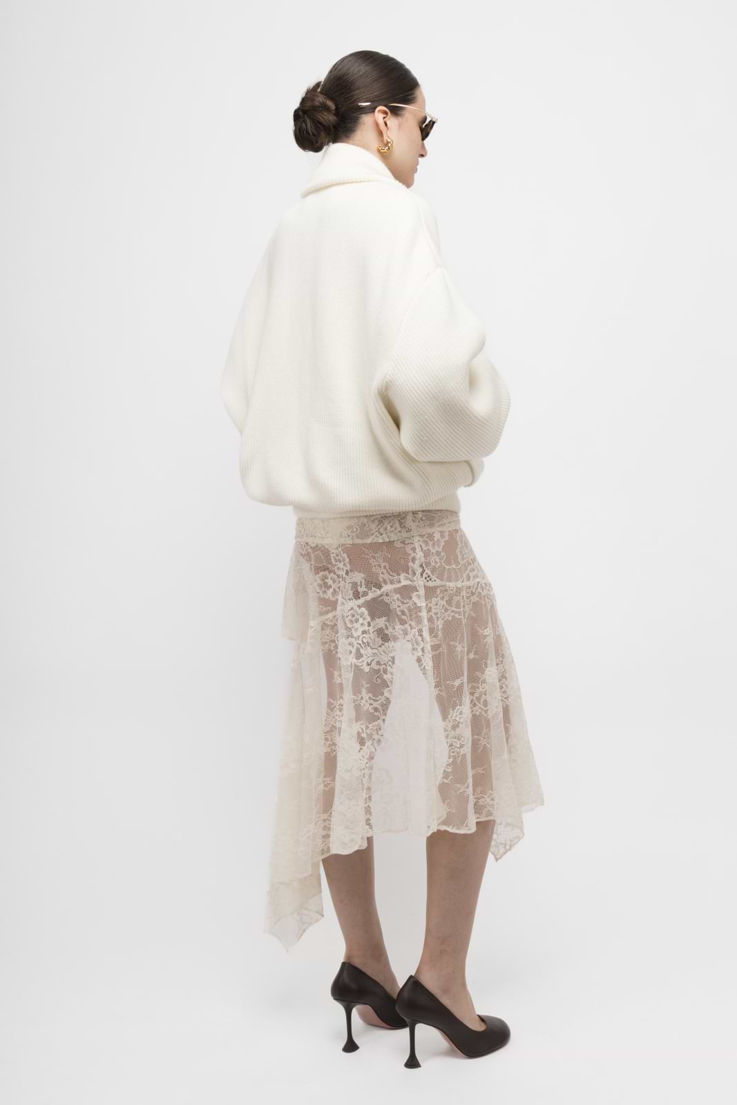 Asymmetrical Lace Skirt - Arakii