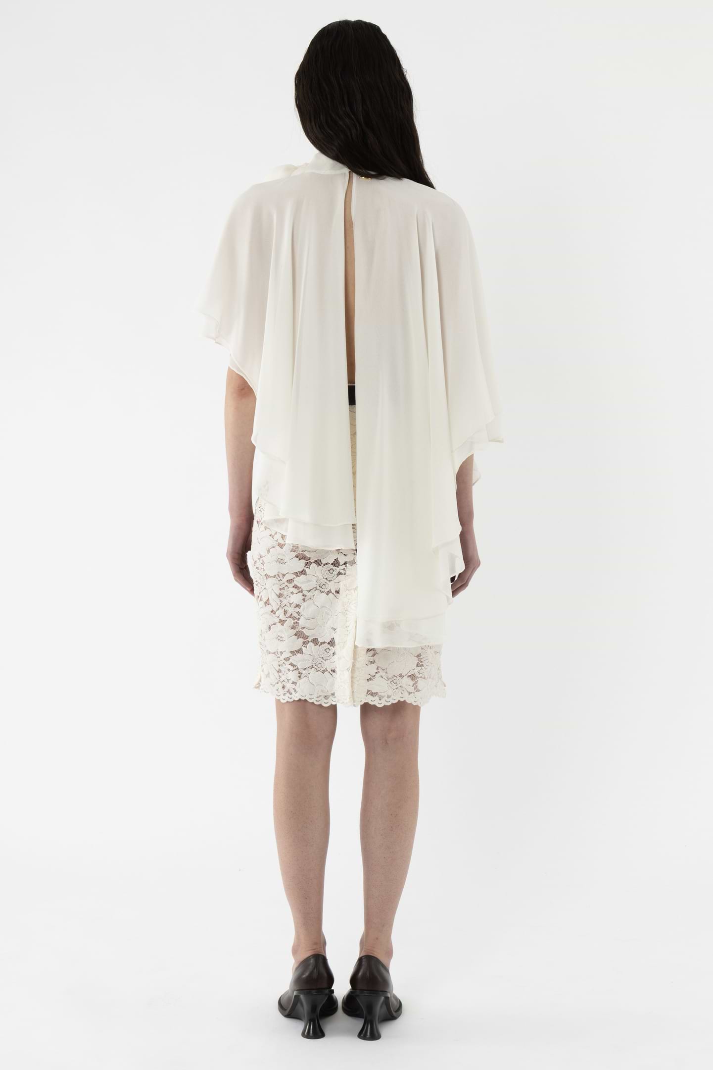 Flowy Silk Cape - Arakii