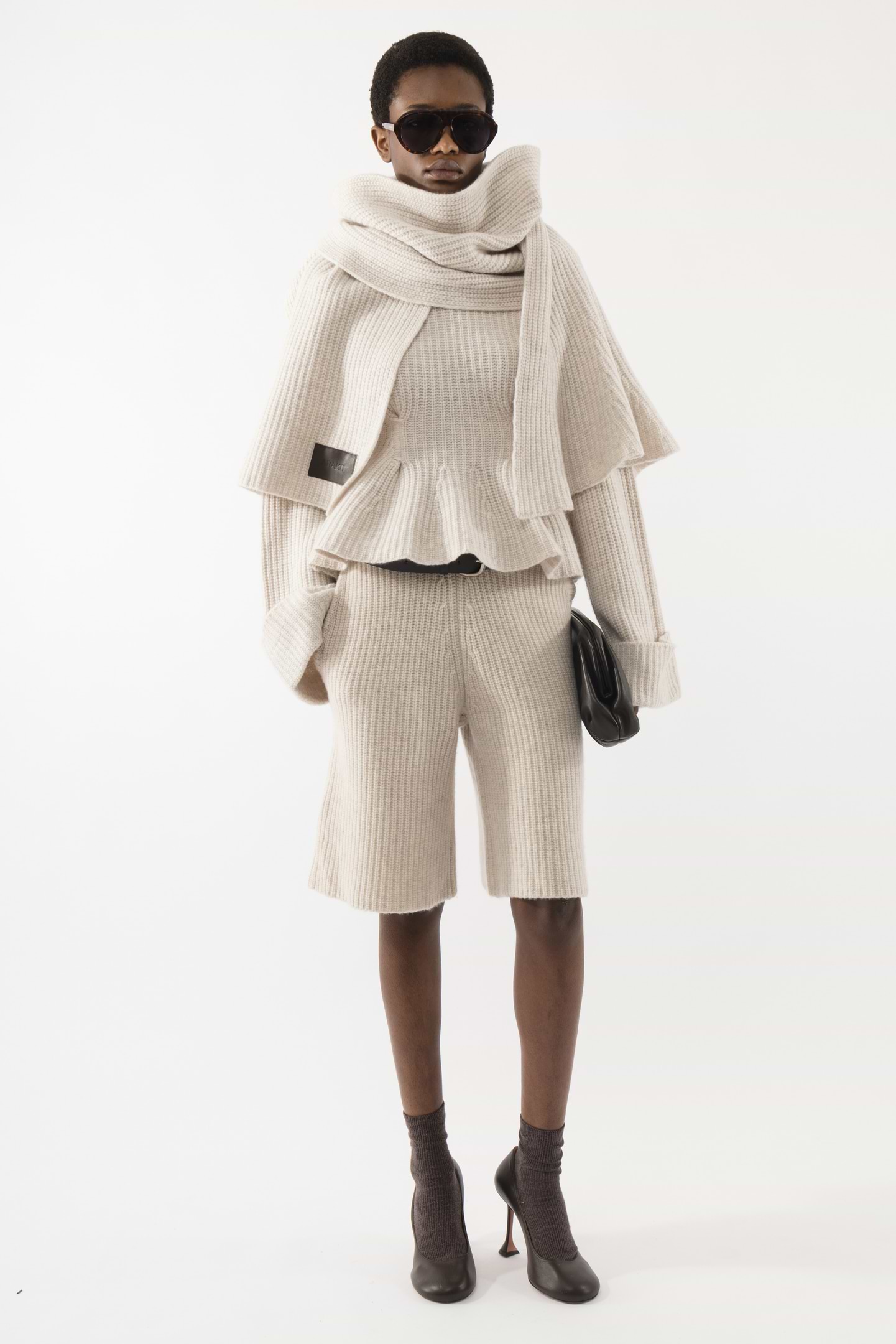 Heavy Knit Frill Scarf
