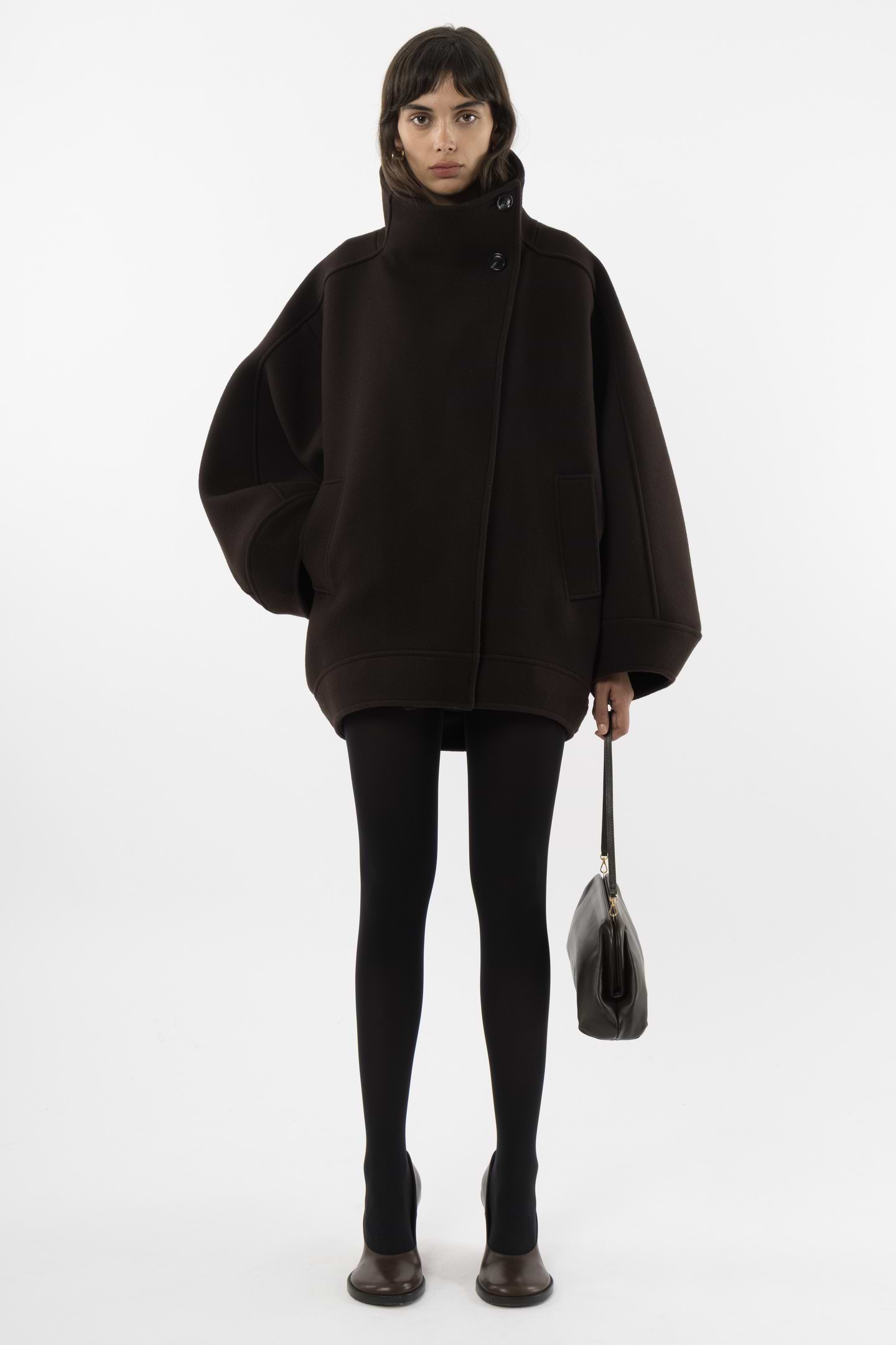 Voluminous Wool Jacket - Arakii