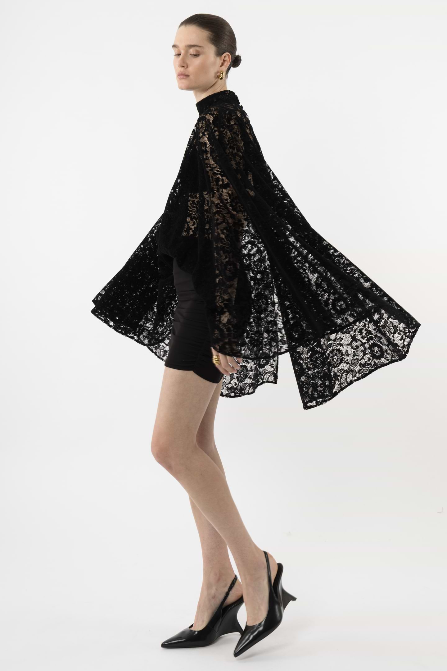 Velvet Lace Mini Dress - Arakii