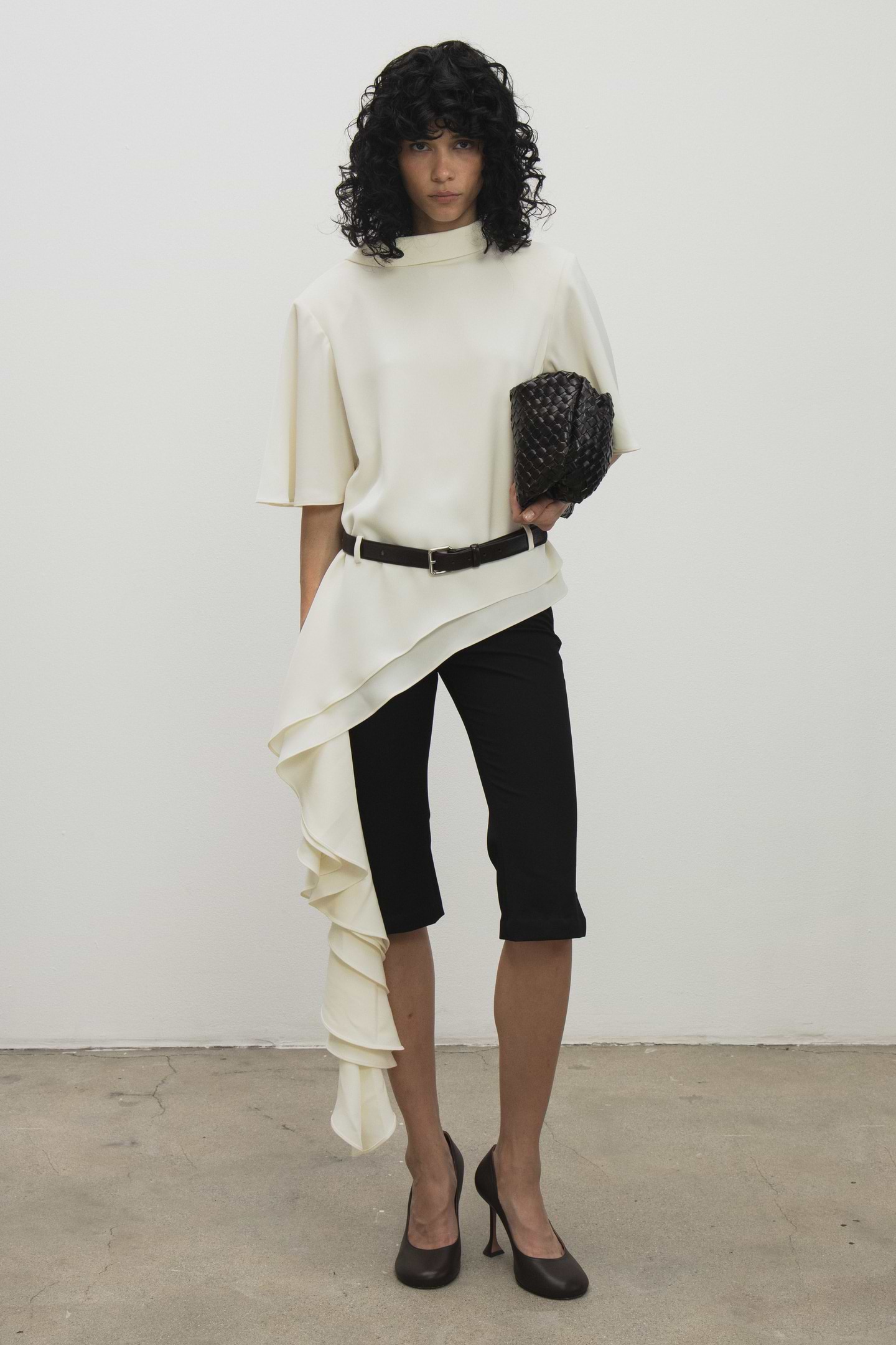 Asymmetric Ruffled Top