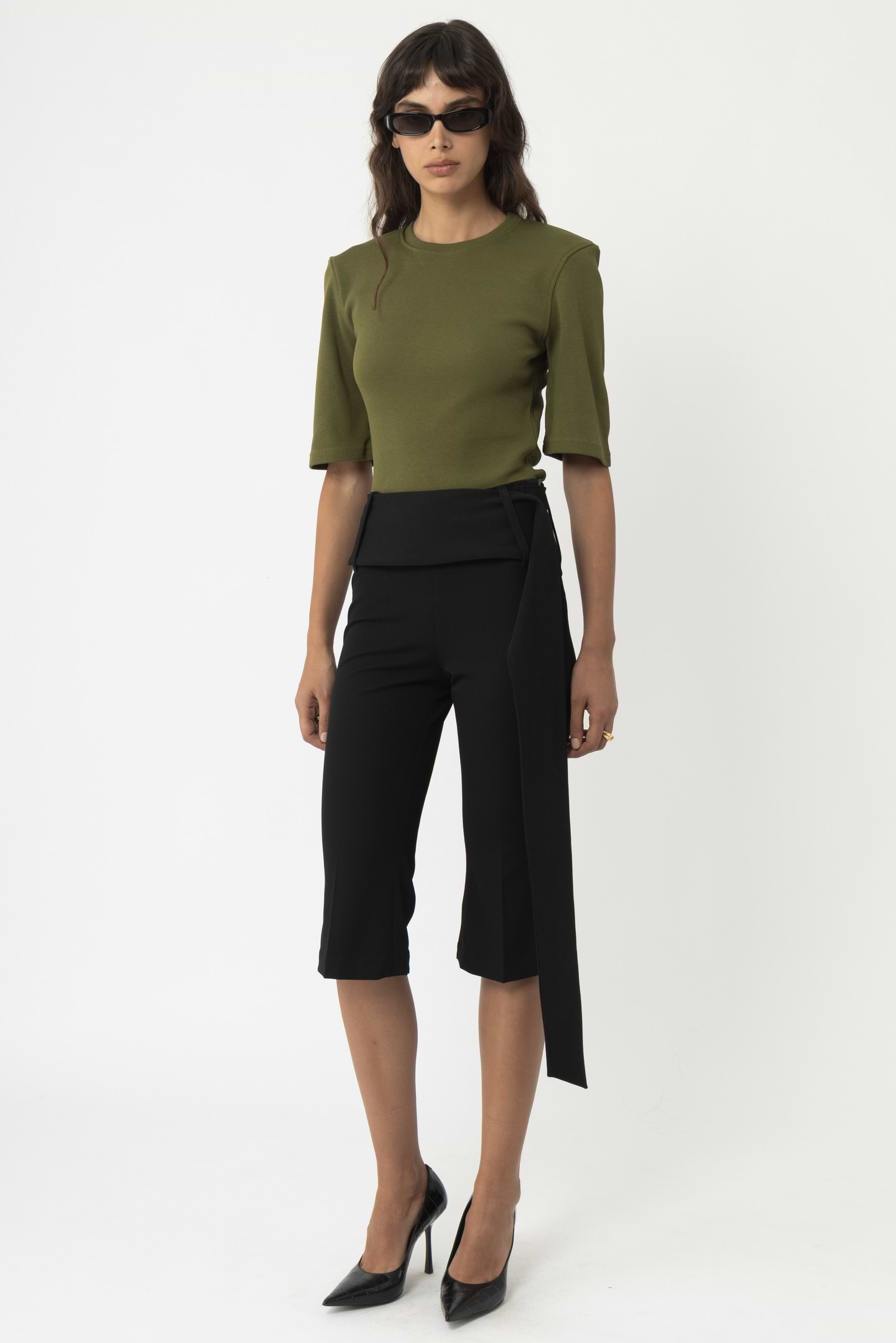 High Waisted Capri Pants