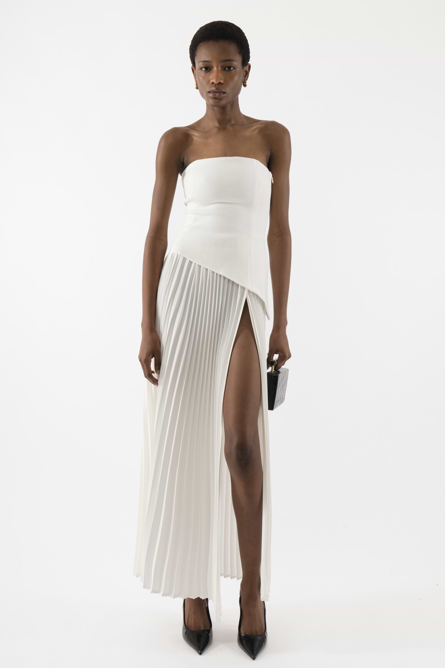 Pleated Slit Dress - Arakii