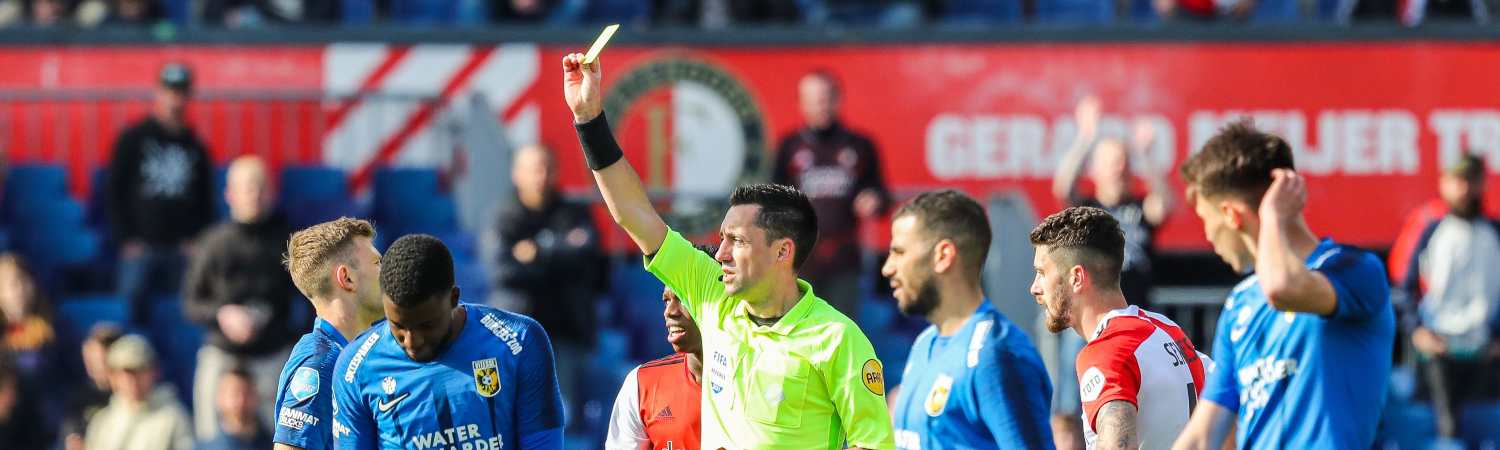 La famosa tarjeta azul en el futbol