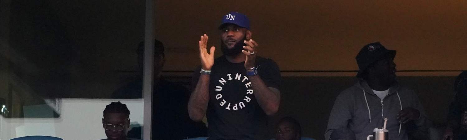 Lebron James jugara con su hijo