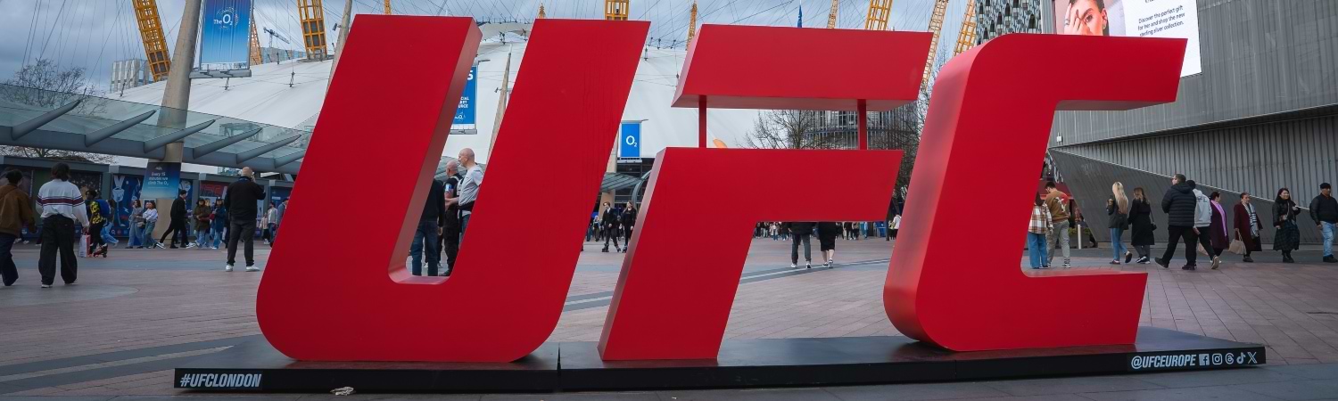 UFC Logo afuera UFC Fight Night