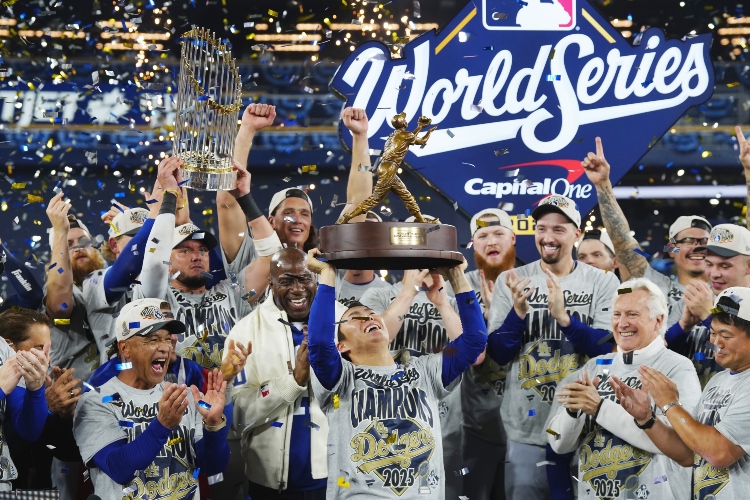 dodgers ganan la serie mundial y levantan el trofeo