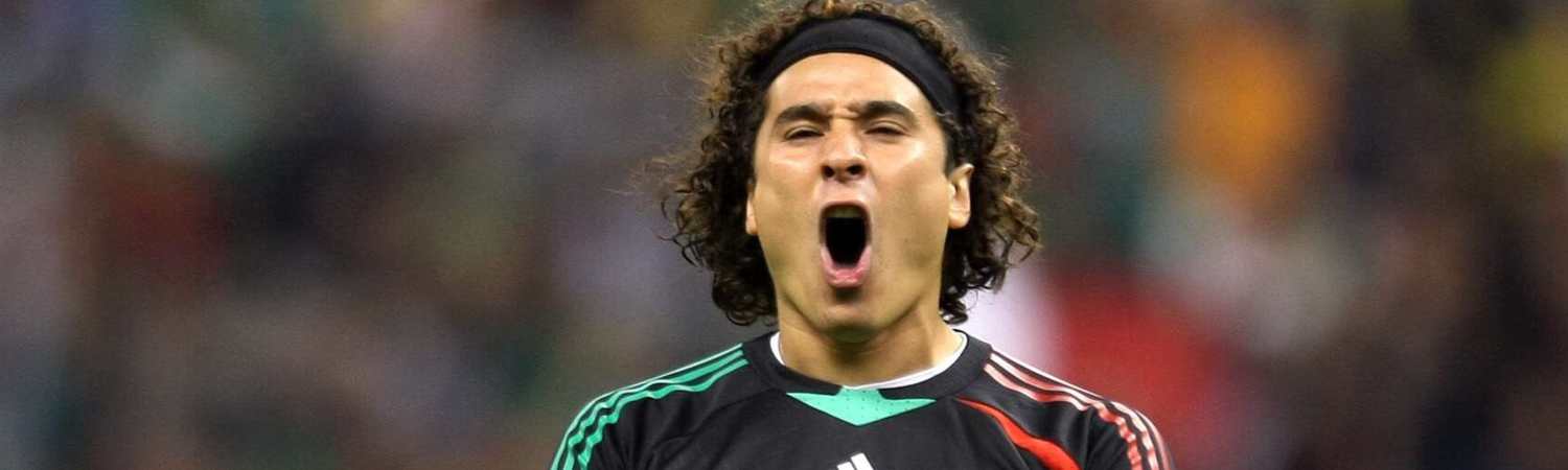 Memo Ochoa Mexicanos en Europa 2024