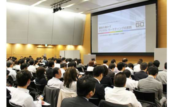 Dentsu Growing Opportunities 2014 春

 電通、デジタル活用の最新事例を紹介