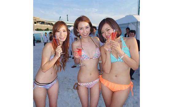 増やせ！新聞ファン（5）
なんとビーチをプロデュース～「MAGIC BEACH」～