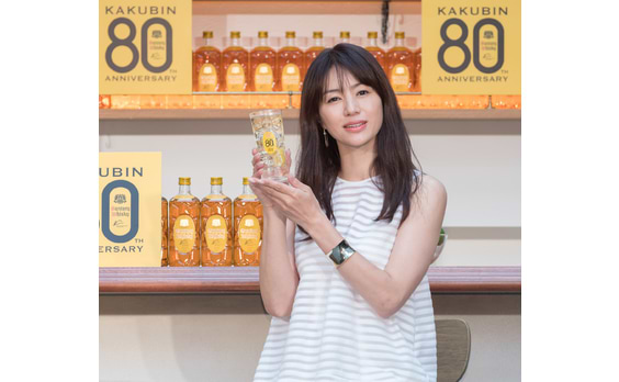 サントリー　

角瓶80周年記念で「角ハイボールガーデン」
をオープン