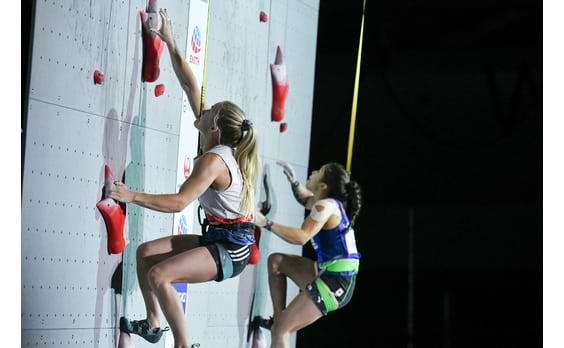 「IFSCクライミング世界選手権」日本で初開催 　
2020に向け熱戦