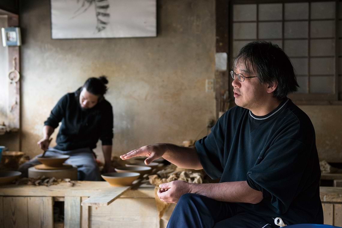 左は、次代当主となる予定の長男・創氏