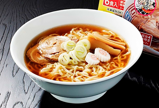 ちょっと麺が太いかな？ でも良い景色ですよね。