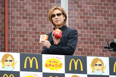 X JAPANのYOSHIKIさん