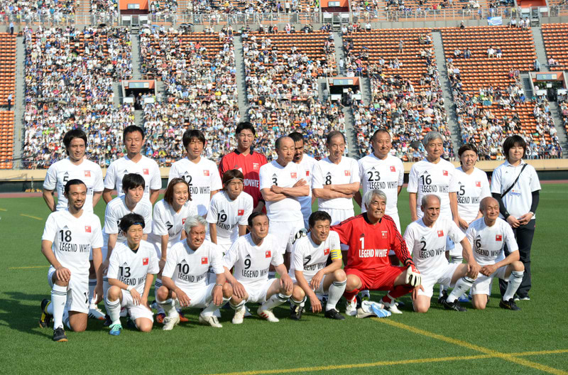 サッカー「レジェンドホワイト」