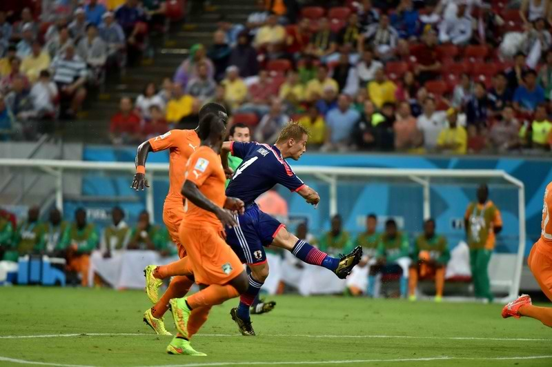 サッカーのワールドカップ（Ｗ杯）ブラジル大会_コートジボワール戦_本田圭佑のゴールで先制