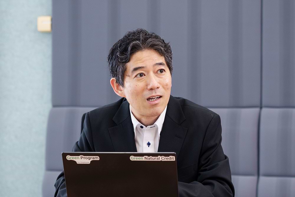 宮田吉朗氏