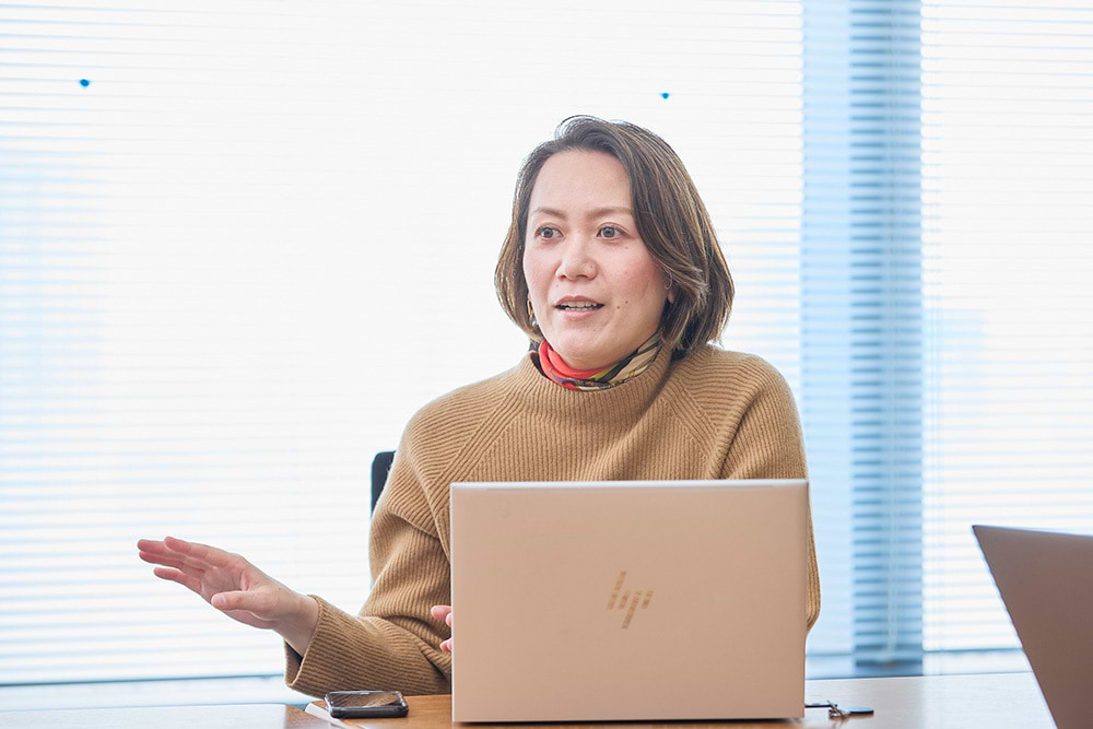 井上朋子