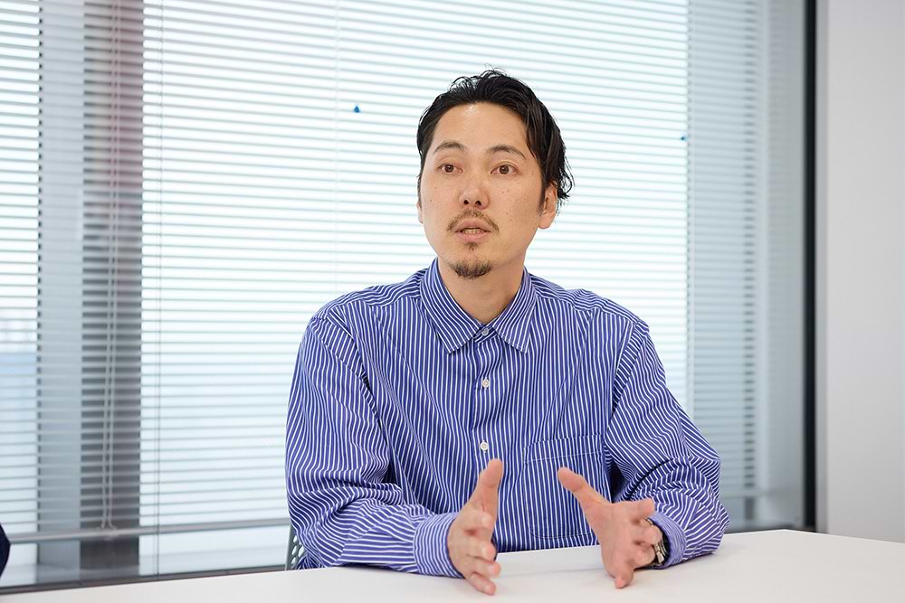 ABEMA 綾瀬氏