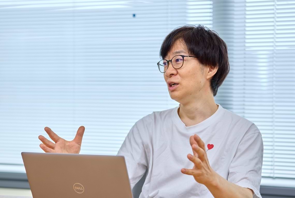 佐藤氏