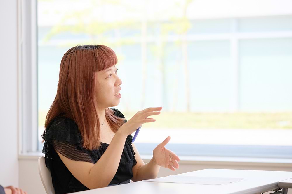 国立新美術館 吉村 麗氏