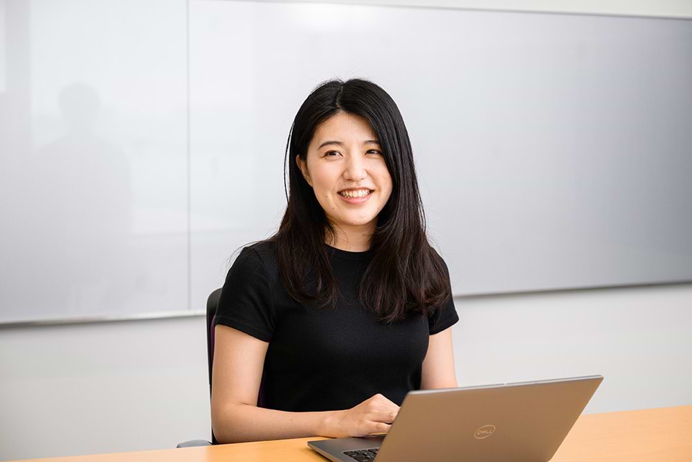 秋野里奈
