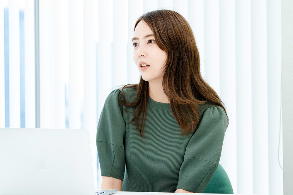 辰野アンナ