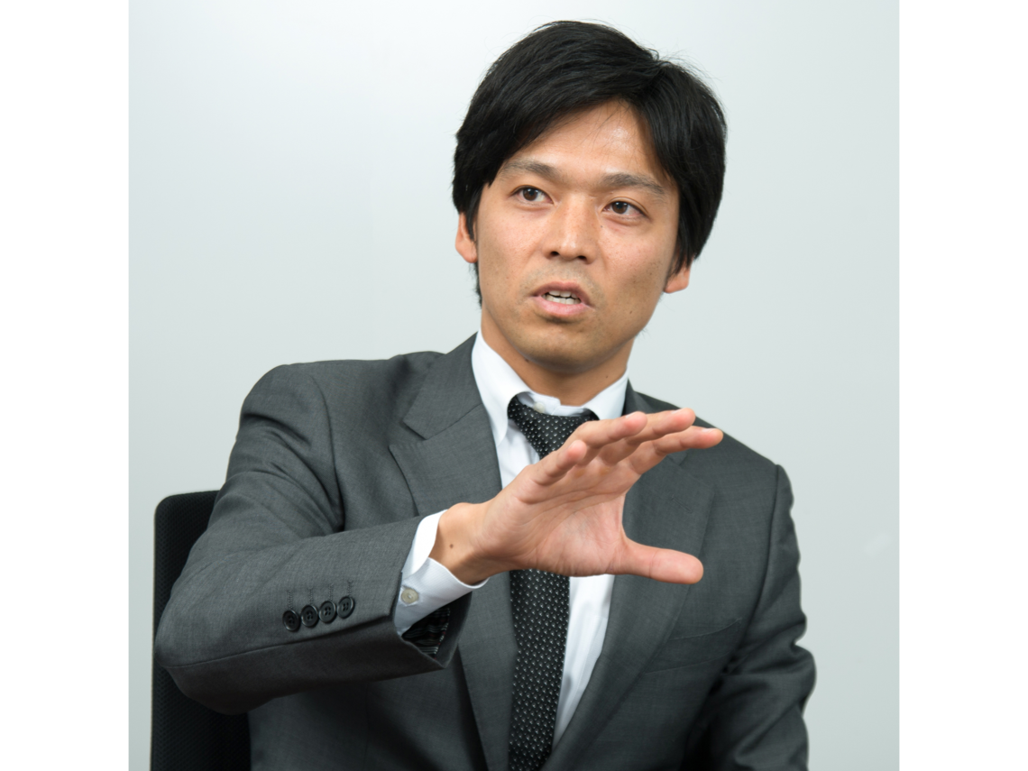 川崎 寛氏