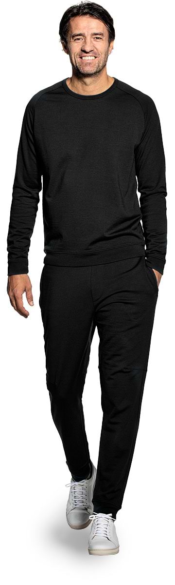 Sweatshirt voor mannen gemaakt van merinowol in het Zwart