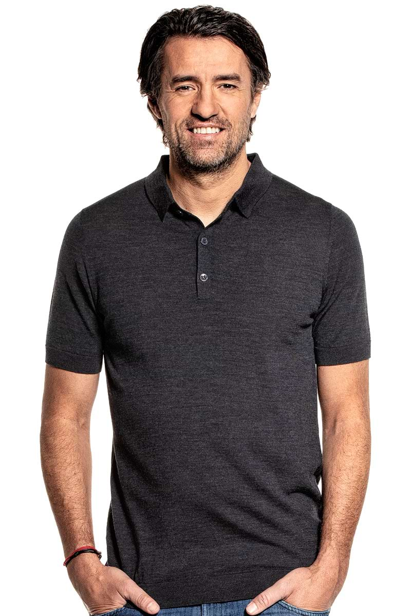 Luxury polo for men made of Merino wool in Dark grey