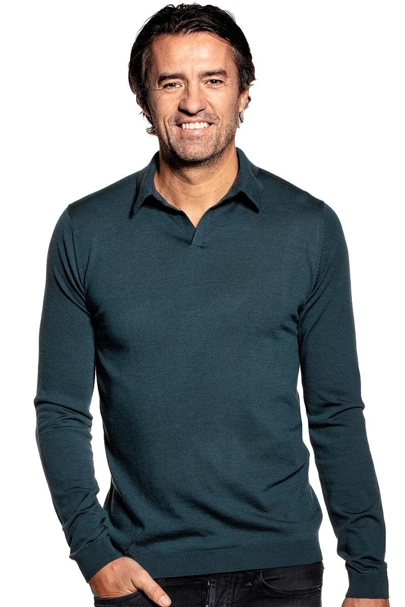 Polo long sleeve without buttons for men made of Merino wool in Blue green