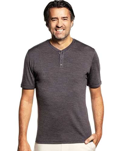 Bruin t-shirt met 3 knopen van merinowol